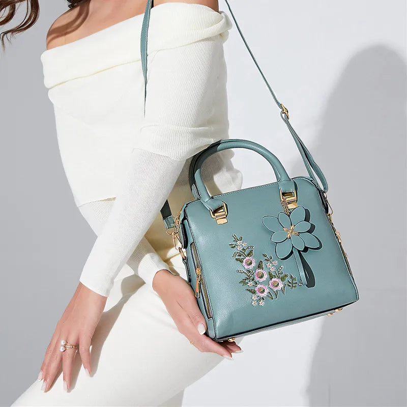 Bolso Crossbody con Bordado y Borlas - Cuero PU Elegante